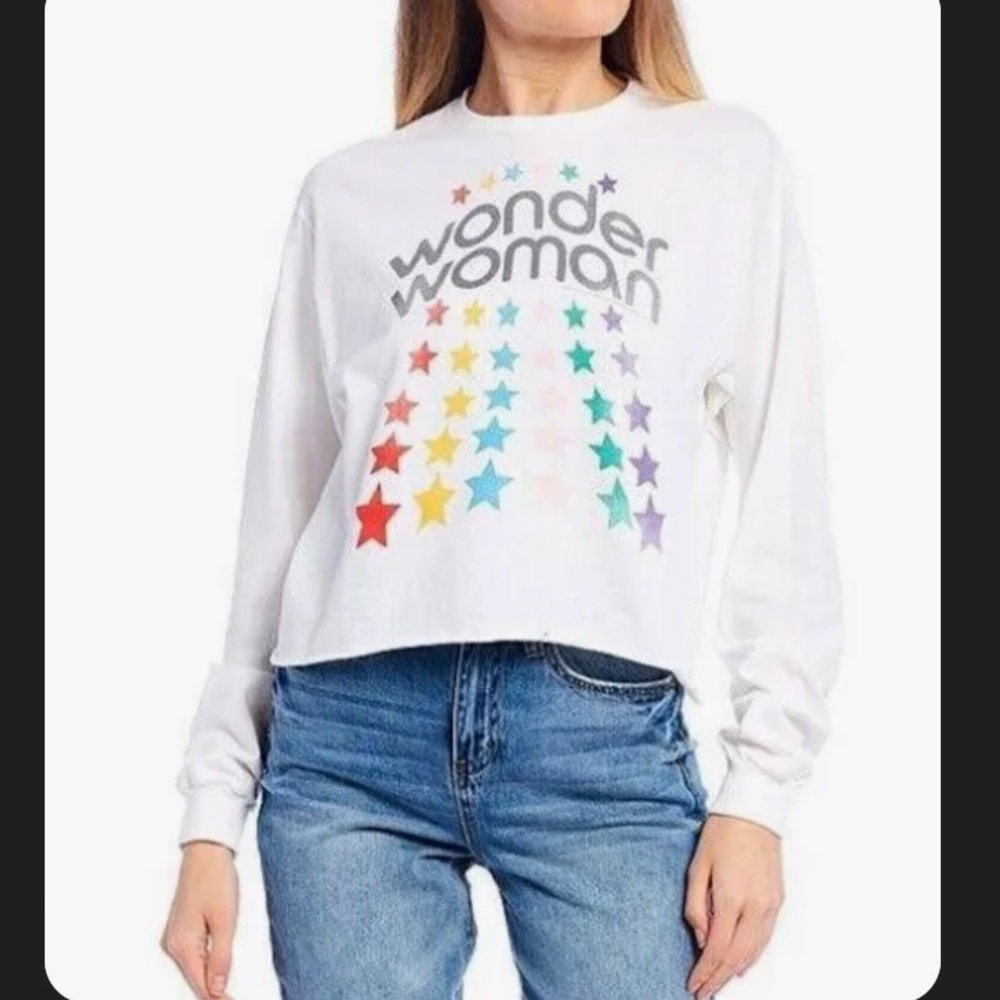 NWT Junk Food Wonder Woman crop tee- size L